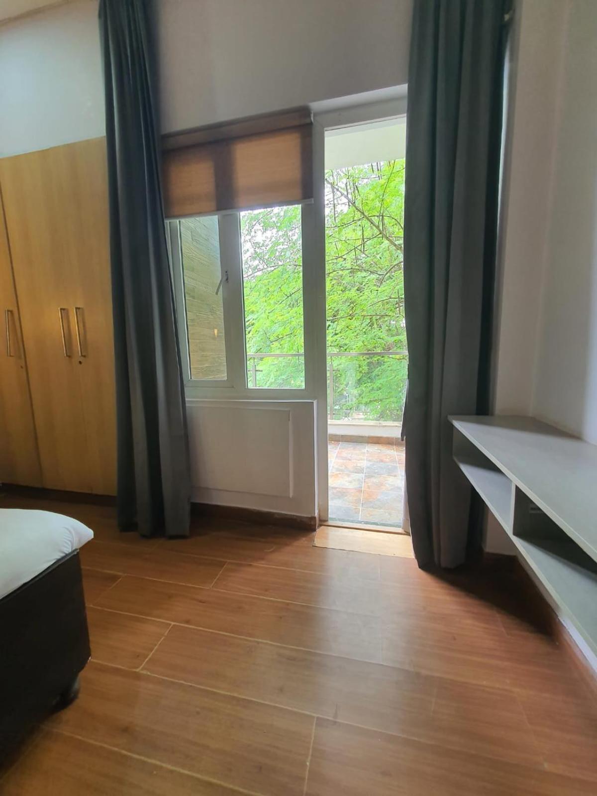 Mallenzo Suites Dlf Phase 1 غورغاون المظهر الخارجي الصورة